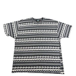 VTG Instinct Shirt Men XL AOP Aztec Diamond Stripe Surf Beach Skate USA Made Y2K